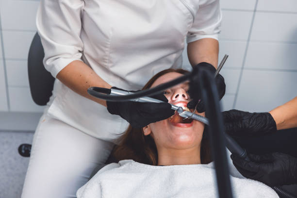 Best Emergency Tooth Extraction in Newark, TX